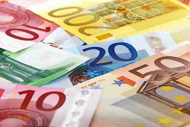 유럽 연합 통화 - five euro banknote european union currency number 5 paper currency 뉴스 사진 이미지