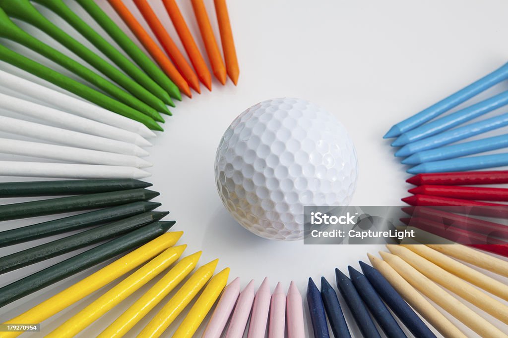 Die bunten hölzernen golf-tees - Lizenzfrei Bunt - Farbton Stock-Foto