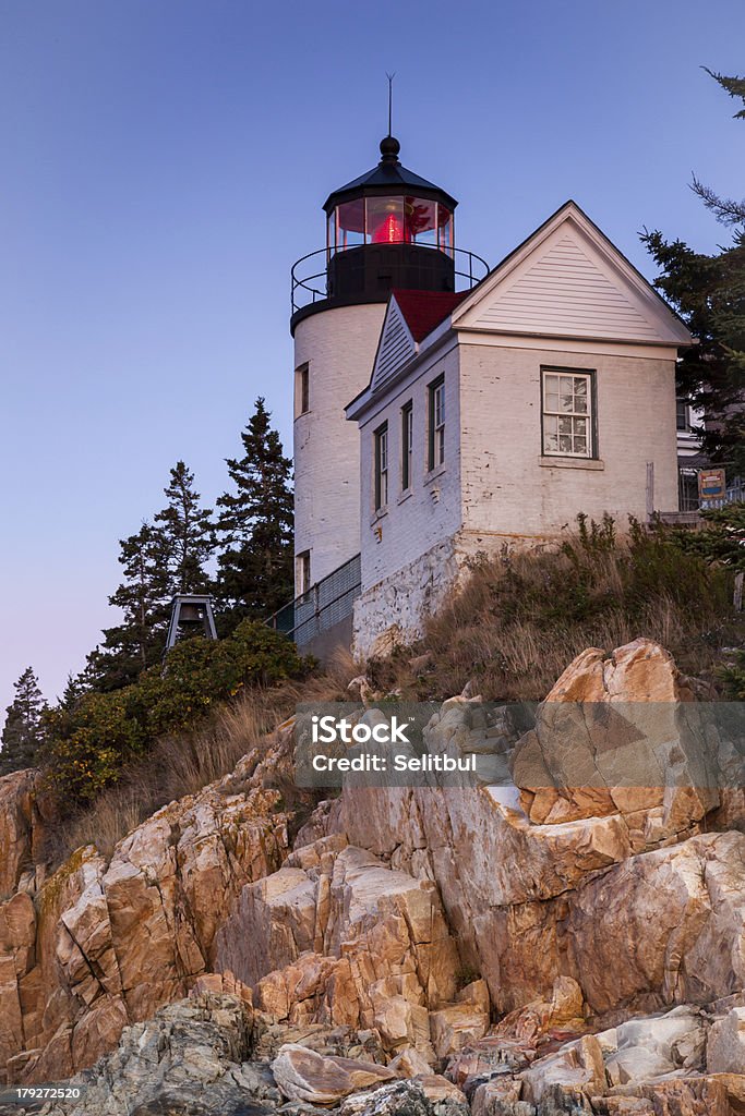 Бас гавань Маяк, Acadia Национальный парк Мэн, США - Стоковые фото Bass Harbor роялти-фри