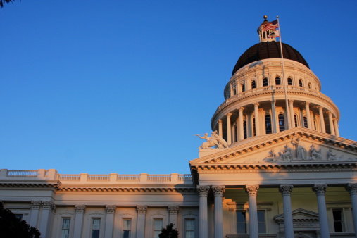 Edificio del Capitolio del Estado, de Sacramento, California photo