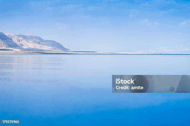 Mar Muerto Israel Foto de stock y más banco de imágenes de Agua - Agua, Aire libre, Desierto