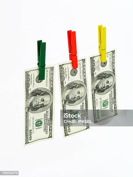 Dólares De Capitais - Fotografias de stock e mais imagens de Clipe - Material de Escritório - Clipe - Material de Escritório, Colorido, Conceito