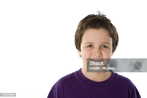 Caras De Los Niños De La Diversidad Monada Sonrisa Foto de stock y más banco de imágenes de 10-11 años - 10-11 años, Niños, 8-9 años