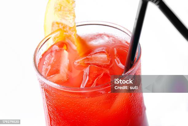 Cocktail Colorido - Fotografias de stock e mais imagens de Bebida - Bebida, Bebida Alcoólica, Cocktail