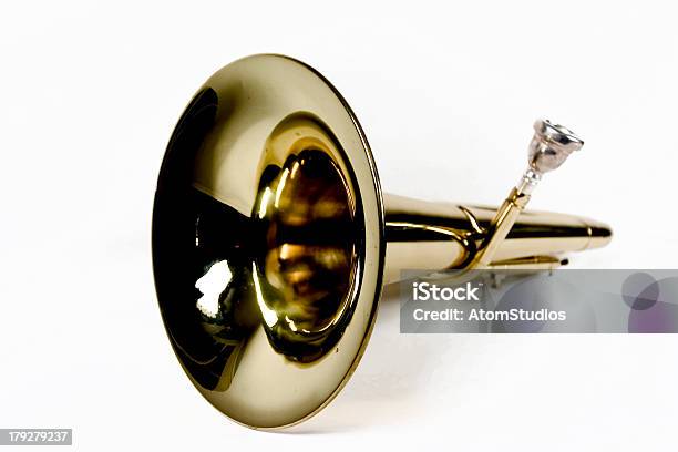 Foto de Trombone e mais fotos de stock de Fundo Branco - Fundo Branco, Tuba, Arte, Cultura e Espetáculo
