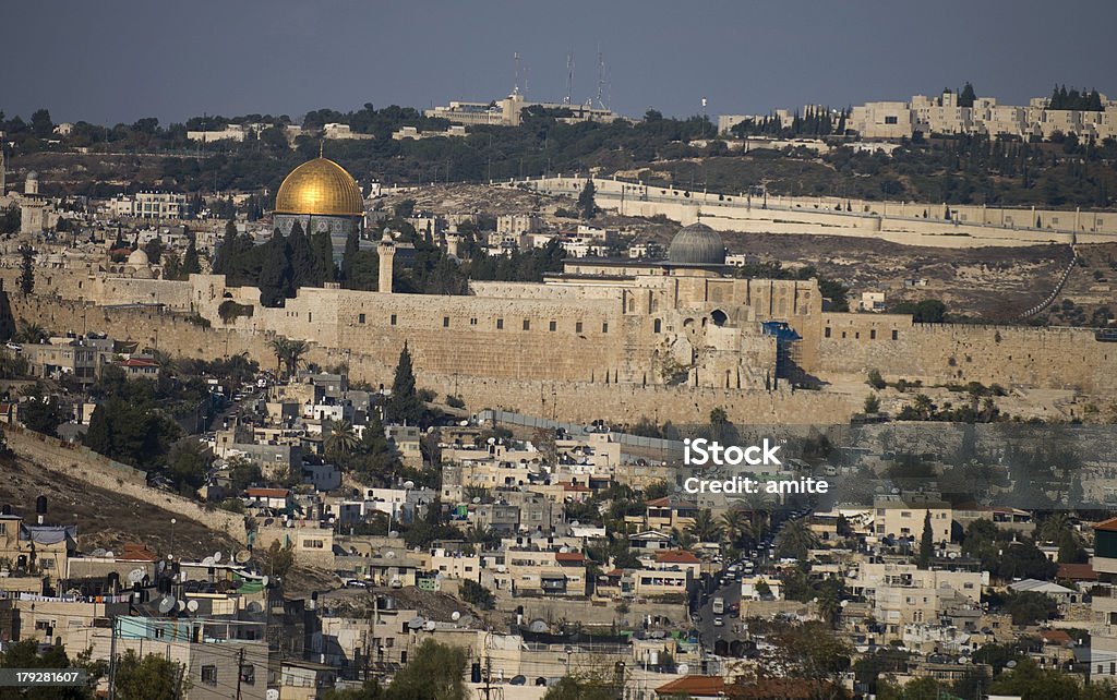 には、エルサレムの旧市街 - アルアクサー・モスクのロイヤリティフリーストックフォト