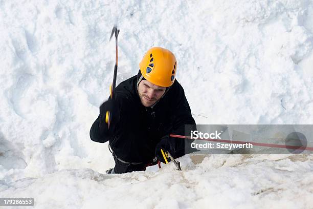 Arrampicata Su Ghiaccio - Fotografie stock e altre immagini di Alpinismo - Alpinismo, Timone - Particolare di nave, Acqua ghiacciata