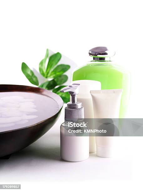 Serie Spa Cosmesi - Fotografie stock e altre immagini di Ambientazione tranquilla - Ambientazione tranquilla, Antirughe, Armonia