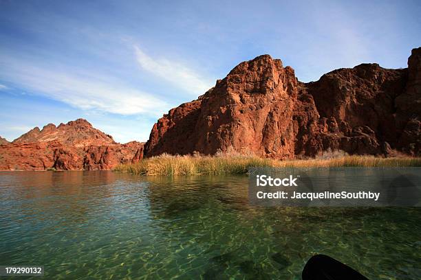 Kayak El Río Colorado Foto de stock y más banco de imágenes de Agua - Agua, Aire libre, América del norte