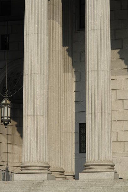 istock Court House 179290266