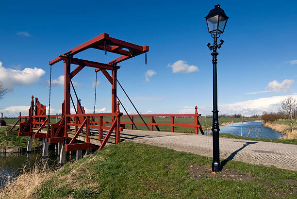 ponte levadiça e lantarn - lantarn imagens e fotografias de stock