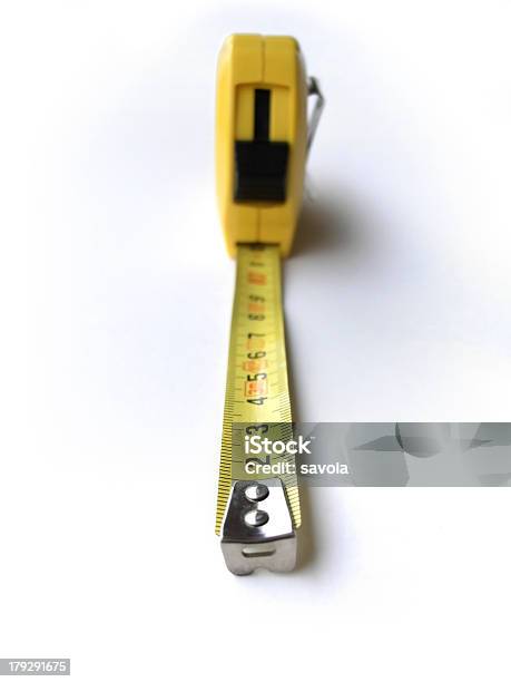 Metal Fita De Medição Vertical - Fotografias de stock e mais imagens de Amarelo - Amarelo, Branco, Centímetro