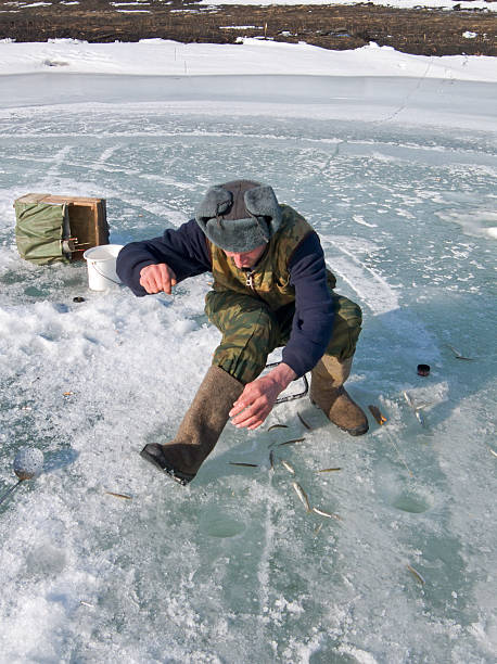 istock Winter Fishing 16 179293636