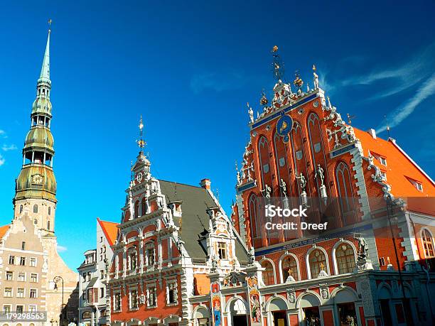 Riga Letonia Foto de stock y más banco de imágenes de Riga - Riga, Arquitectura, Arquitectura exterior