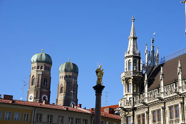 istock Munich - Cathedral and Town Hall 179298884