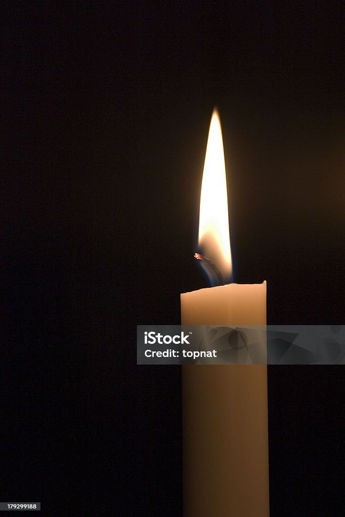 Brennende Kerze - Lizenzfrei Allegorie Stock-Foto