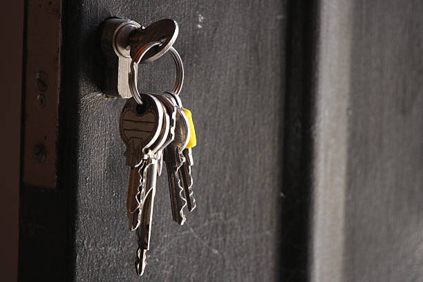 istock The keys of  friendship 179301504