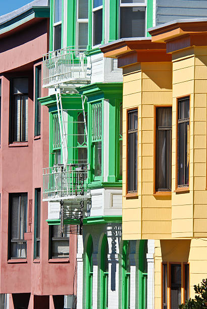 istock Colorful San Francisco Houses (vertical composition) 179302167