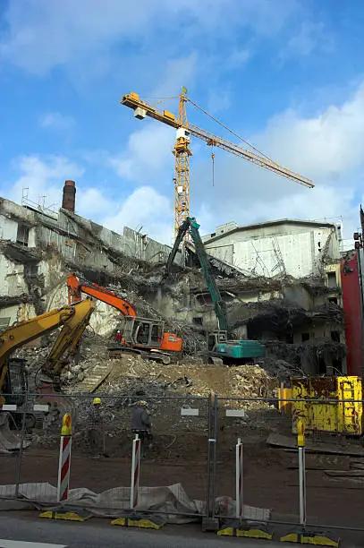 Demolition of a well known movie theater in Hamburg