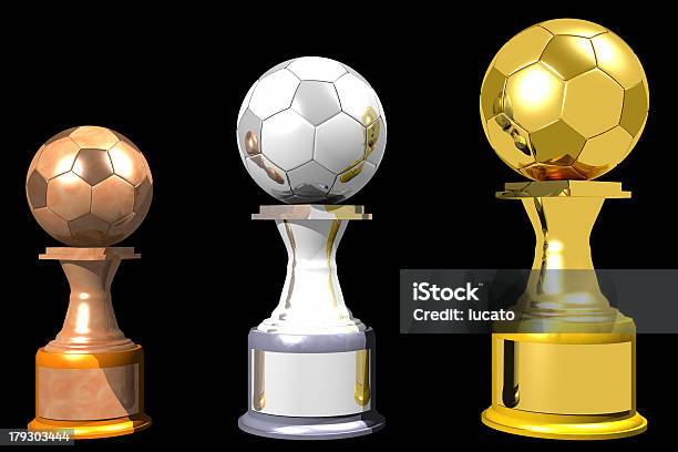 Bronze Silver E Gold Trofei Di Calcio 3d - Fotografie stock e altre immagini di Abilità - Abilità, Allenatore, Argentato