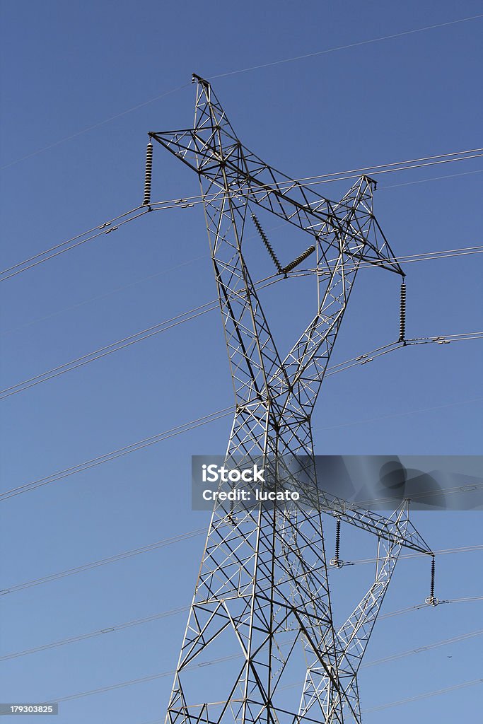 Torre de distribuição de energia - Royalty-free Alta Voltagem Foto de stock