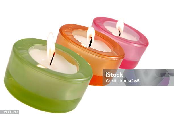 Três Belos Velas - Fotografias de stock e mais imagens de Artigo de Decoração - Artigo de Decoração, Bege, Beleza