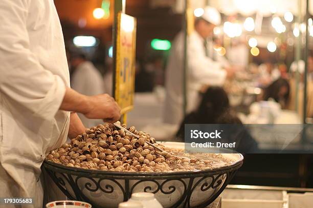 Photo libre de droit de Escargot Djemaa Elfna Soupe Dans banque d'images et plus d'images libres de droit de Affaires - Affaires, Afrique, Aliment