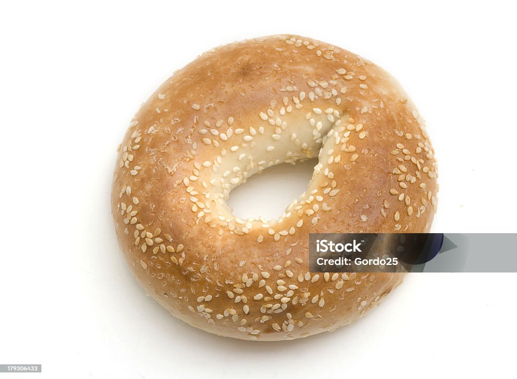 Bagel ai semi di sesamo - Foto stock royalty-free di Alimentazione sana