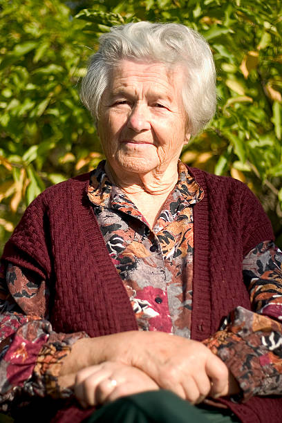 istock elderly woman II 179306784