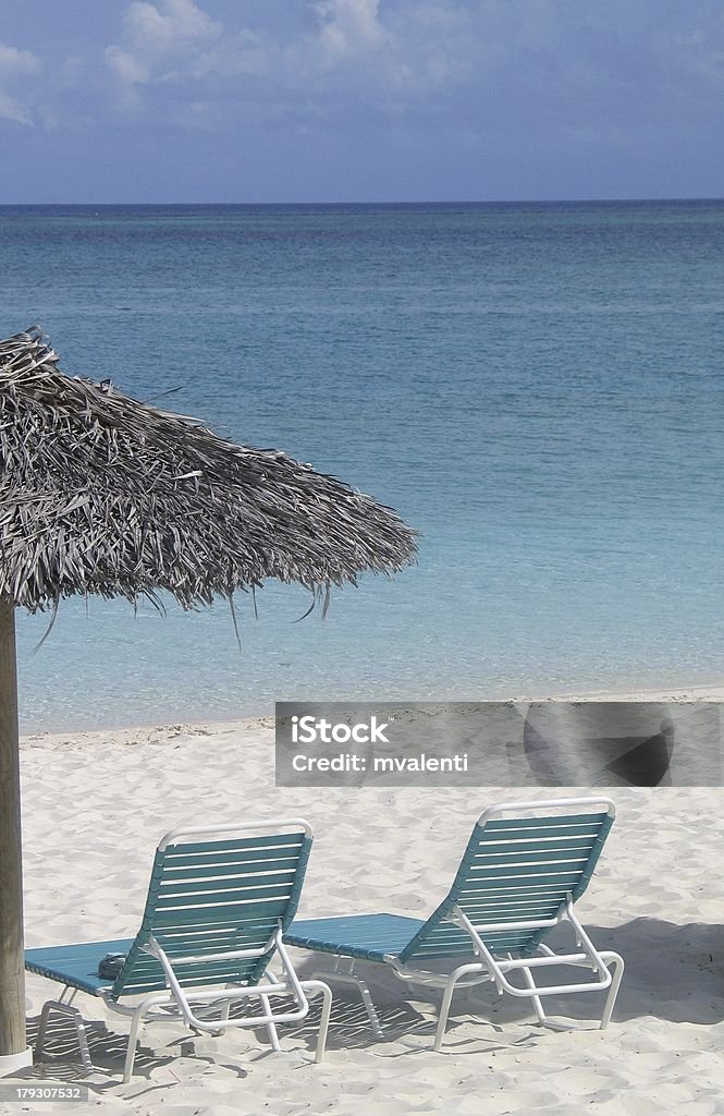 Ah relax sulla spiaggia! - Foto stock royalty-free di Acqua