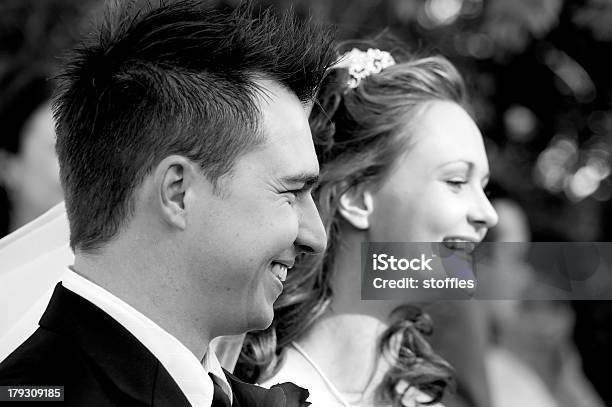 Dia De Casamento - Fotografias de stock e mais imagens de Adulto - Adulto, Alegria, Amor