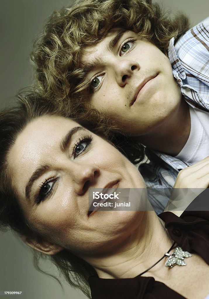 Mother and son Attractive mother and her teenage son smiling for the camera 1930-1939 Stock Photo