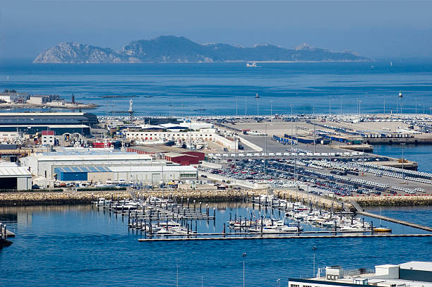 istock Port of Vigo 179312074