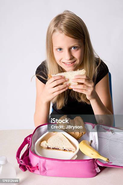 Pbj E Um Sorriso - Fotografias de stock e mais imagens de Comer - Comer, Buffet, Alimentação Saudável