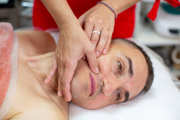 istock Non-surgical facelift for man - Italian modeling massage Gym 1793129428
