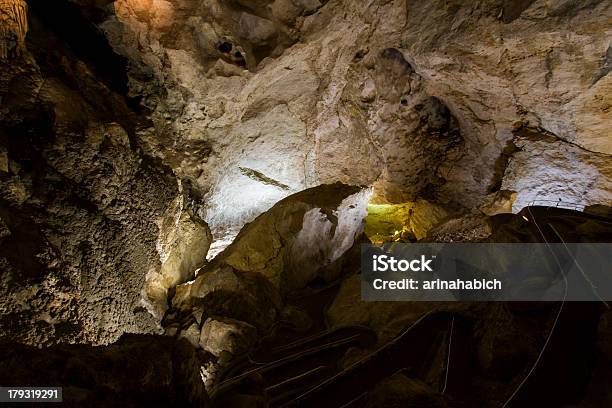 카를스바트 동굴 0명에 대한 스톡 사진 및 기타 이미지 - 0명, 경관, 광물질