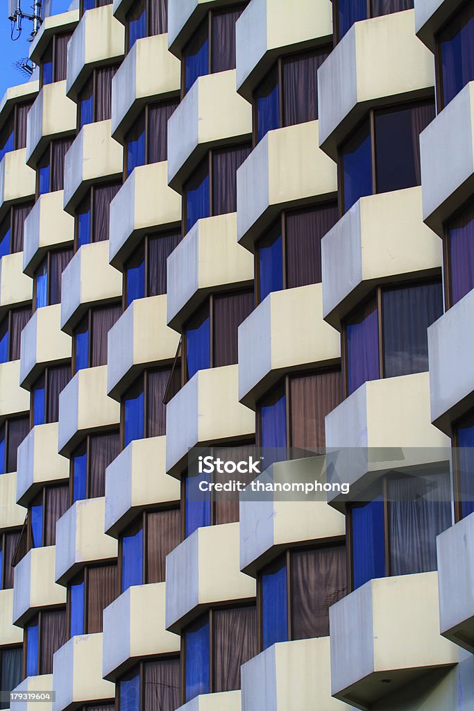 Vista de la fachada del hotel - Foto de stock de Aire libre libre de derechos