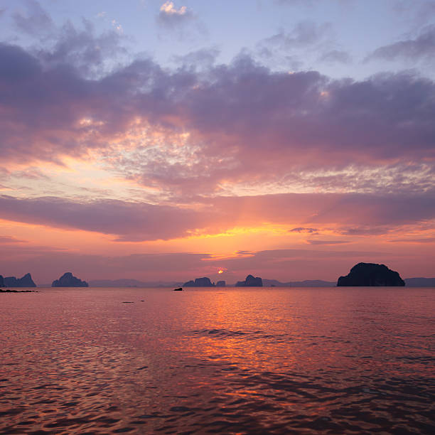 istock Colorful sunset over the sea. 179321572