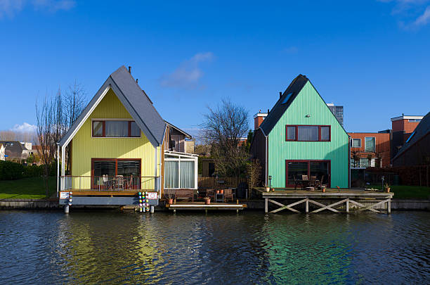 istock colorful houses 179321729