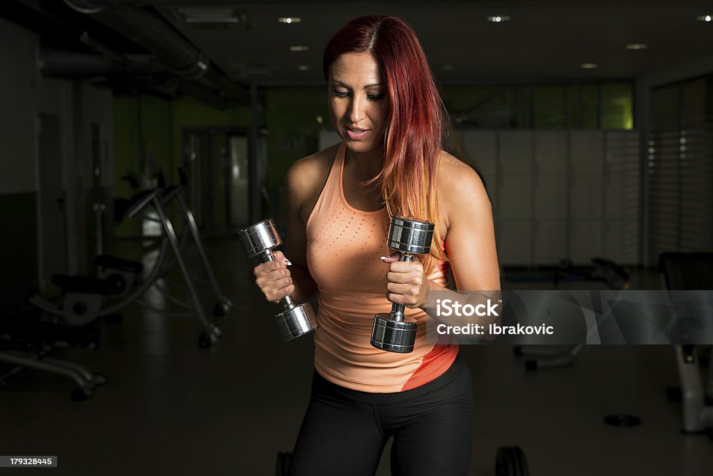 Fitness donna - Foto stock royalty-free di Adulto