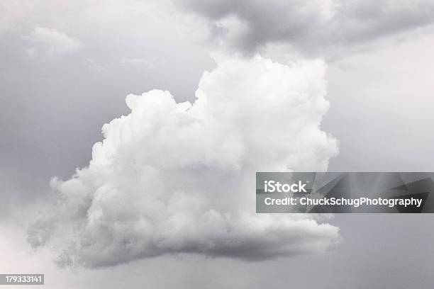 Cumulus Thunder Storm Cloud Stockfoto und mehr Bilder von Cumulus - Cumulus, Fotografie, Gewitter