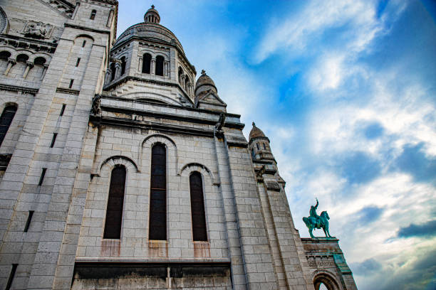 istock Montmartre and sacre coeur 1793411802