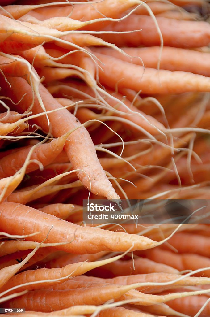Mercado de zanahorias - Foto de stock de Agricultura libre de derechos