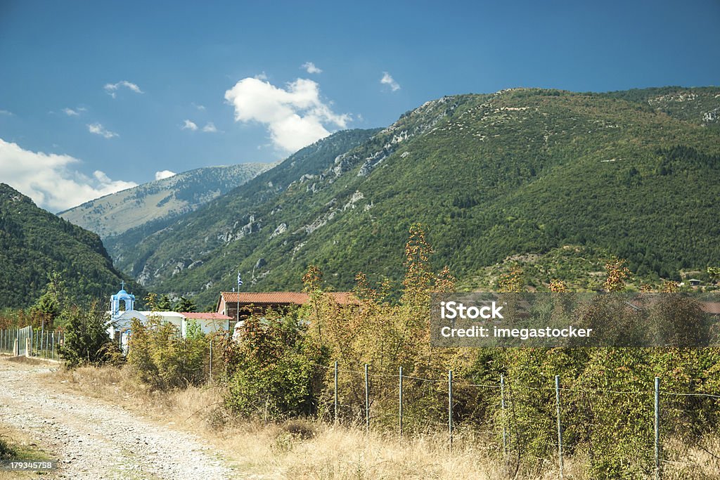 VISTA A LAS MONTAÑAS-Parque nacional de Olympus - Foto de stock de Aire libre libre de derechos