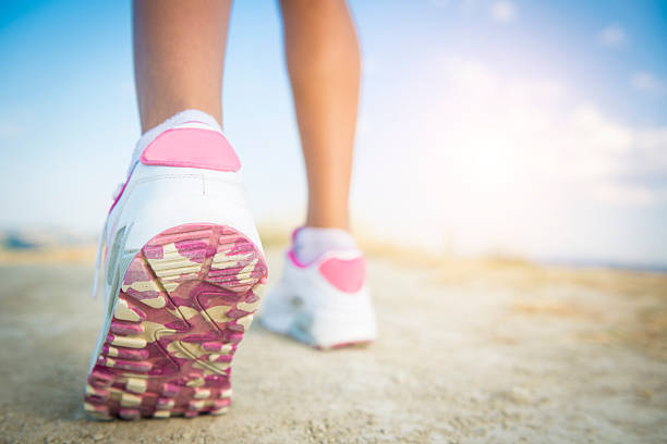 jogging scarpe primo piano - foto stock