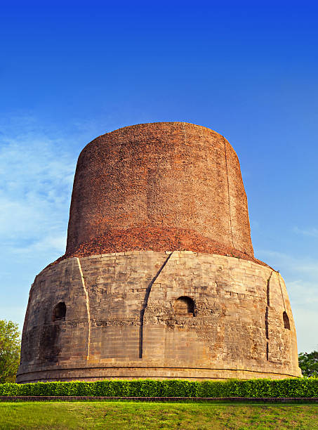 Dhamekh Stupa, India Dhamekh Stupa in Sarnath, Varanasi, India sarnath stock pictures, royalty-free photos & images