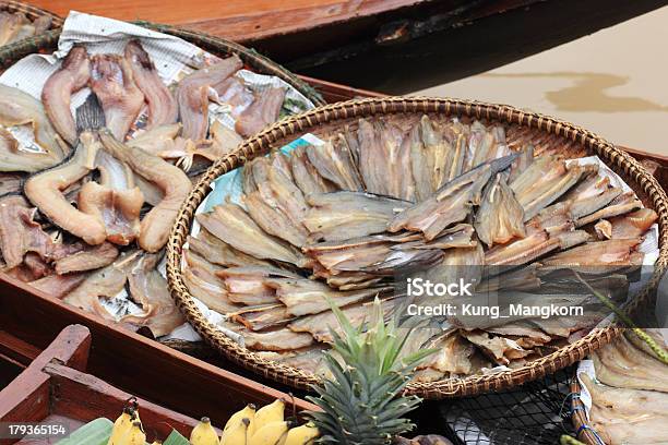 Pescado Seco Foto de stock y más banco de imágenes de Aire libre - Aire libre, Alimento, Alimentos ahumados