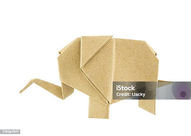 종이접기 코끼리 재활용하다 종이 갈색에 대한 스톡 사진 및 기타 이미지 - 갈색, 개념, 개념과 주제