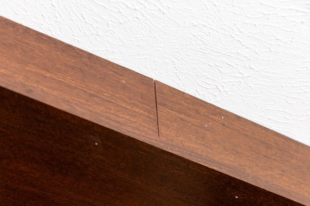 istock Poorly installed trim in home 1793698316
