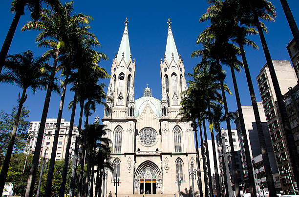 istock Sao Paulo Se Metropolitan Cathedral 179426331